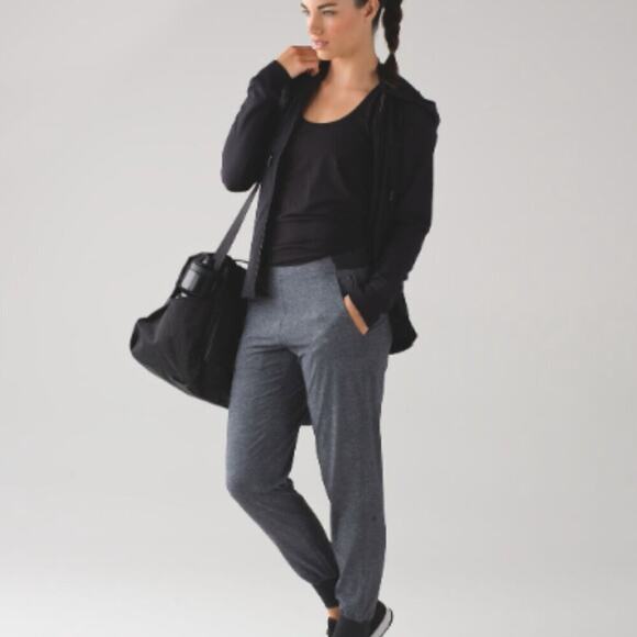 Lululemon Get Ready Jogger (Swift) Lightweight Navy Grey Pockets Size 4 - Picture 1 of 8